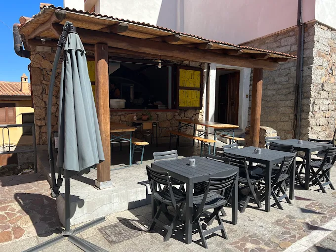 paninoteca in centro a orgosolo